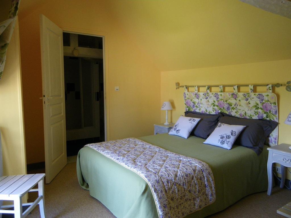 La Petite Varenne Turny Habitación foto