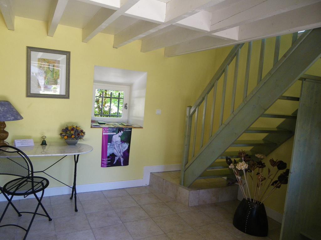 La Petite Varenne Turny Habitación foto