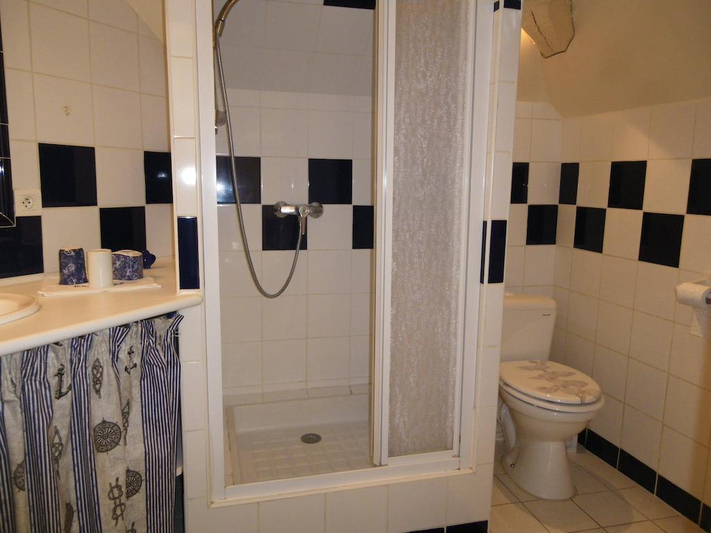 La Petite Varenne Turny Habitación foto